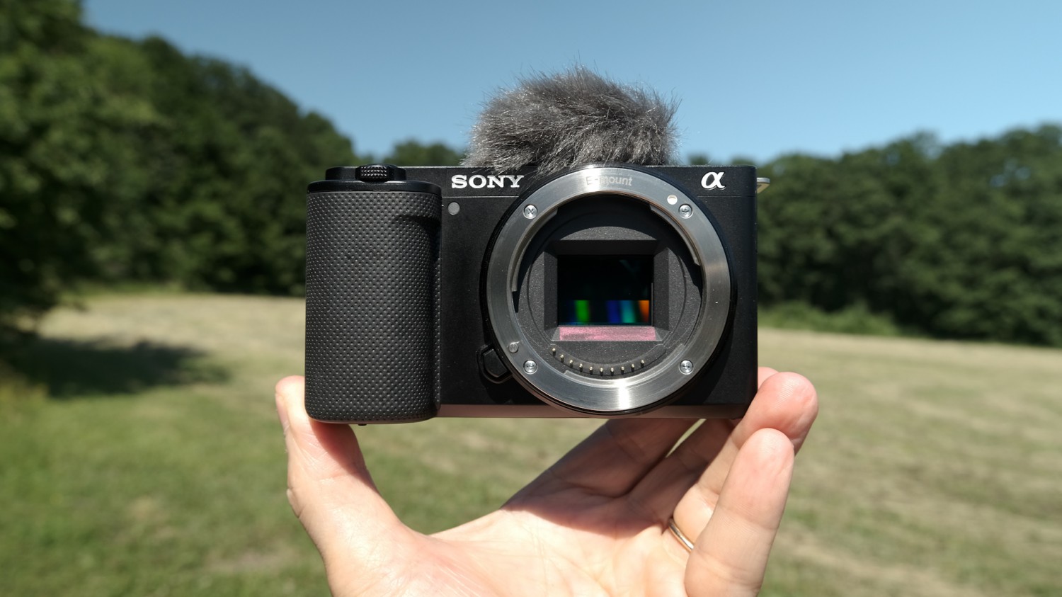 Sony ZV-E10 + 16-50 mm (ZVE10LBDI)